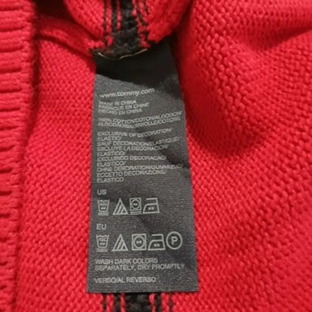 Tommy Hilfiger Men's Medium Red/Blue Striped 100% Cotton Long-Sleeved Sweater